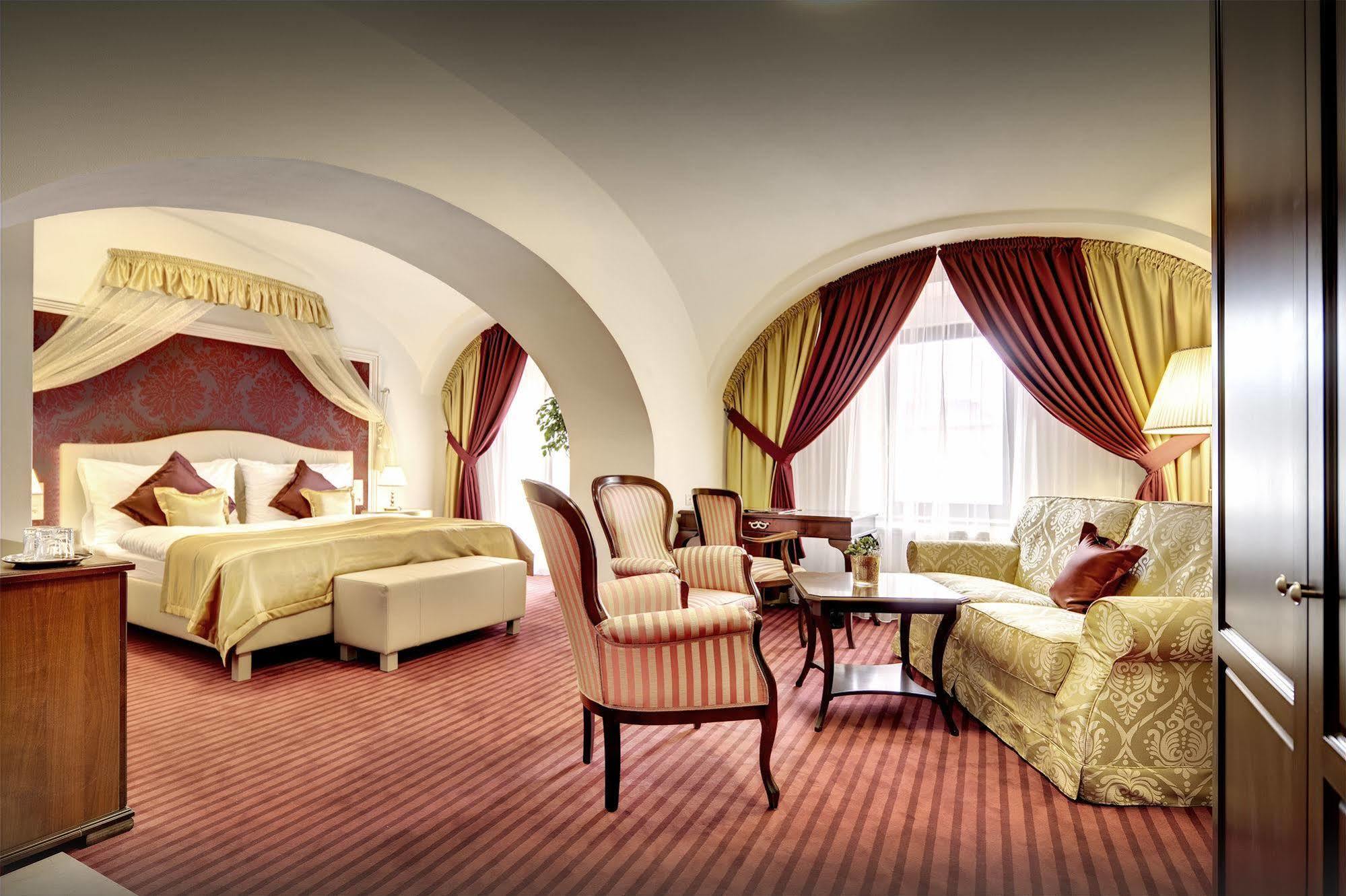 Boutique Hotel Hviezdoslav Kežmarok Buitenkant foto