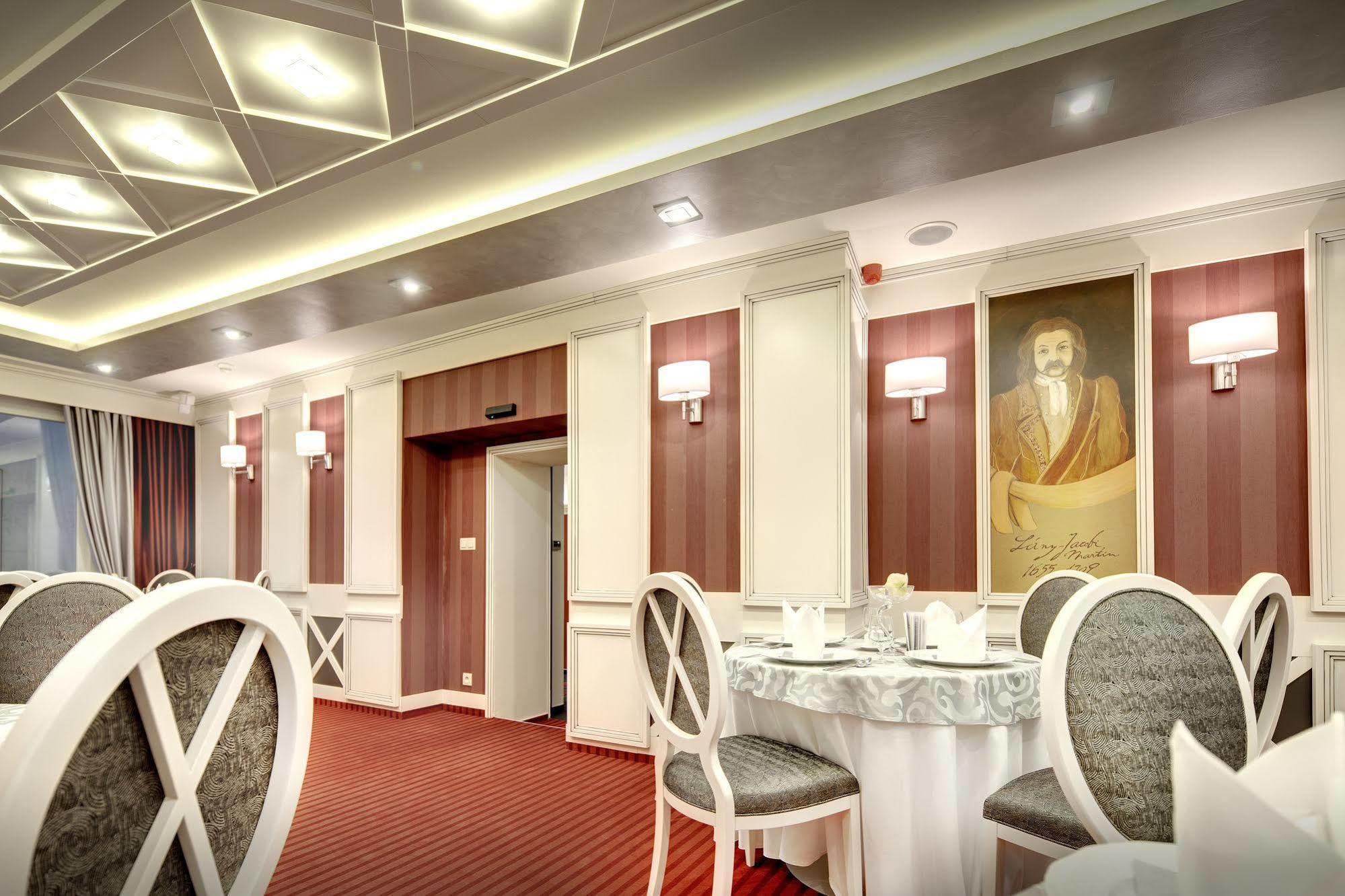 Boutique Hotel Hviezdoslav Kežmarok Buitenkant foto