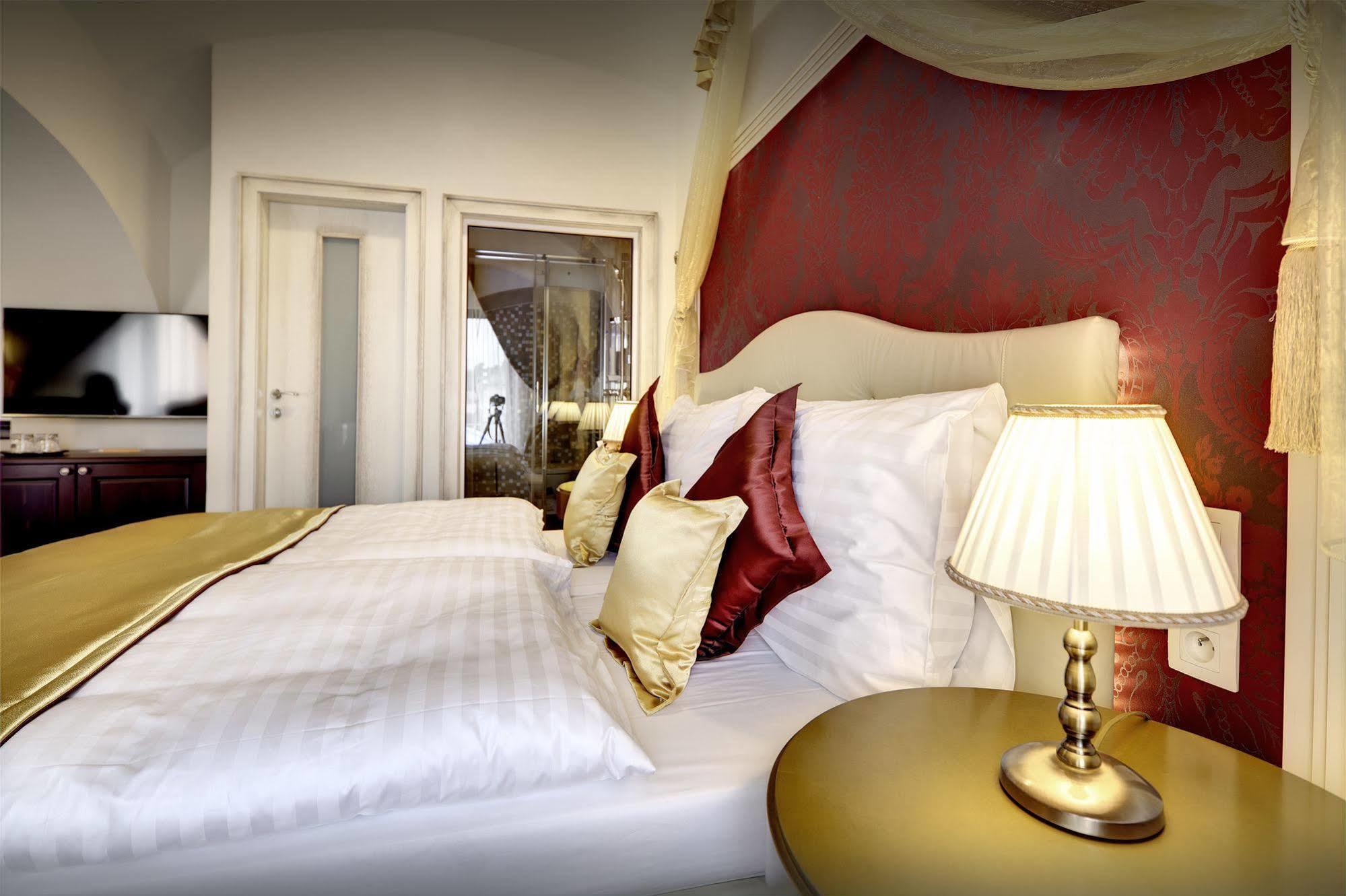 Boutique Hotel Hviezdoslav Kežmarok Buitenkant foto